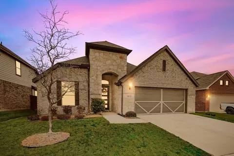 11617 Alpine Springs Dr, Aubrey, TX 76227