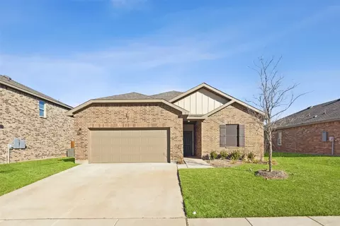 3 Winship Dr, Edgecliff Village, TX 76134