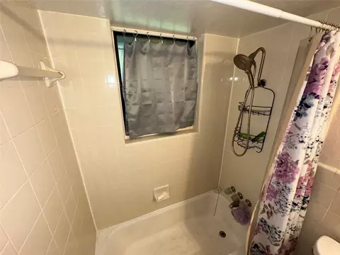 Bath - 1327 Johns Ave, Lancaster, TX 75134 photo 2 of 3