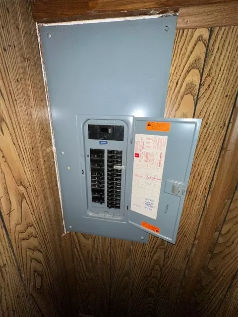 Other - 1327 Johns Ave, Lancaster, TX 75134 photo 4 of 11