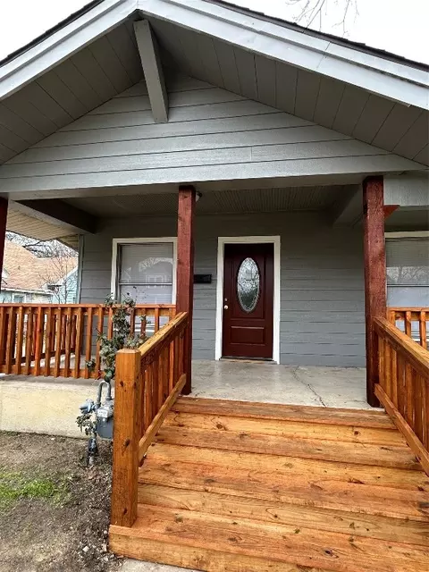 929 Elm St, Hillsboro, TX 76645
