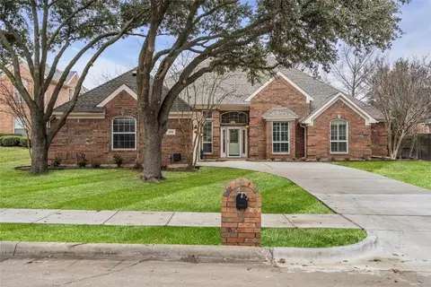 2905 Northshore Blvd, Flower Mound, TX 75022