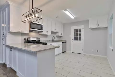 Kitchen - 201 Windward Way, Euless, TX 76040 photo 1 of 3