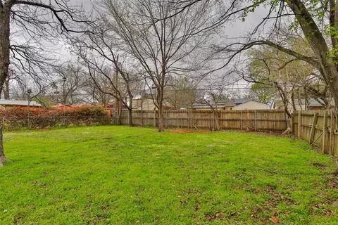Exterior - 201 Windward Way, Euless, TX 76040 photo 4 of 5