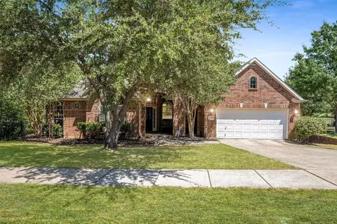 1235 Ardglass Trl, Corinth, TX 76210