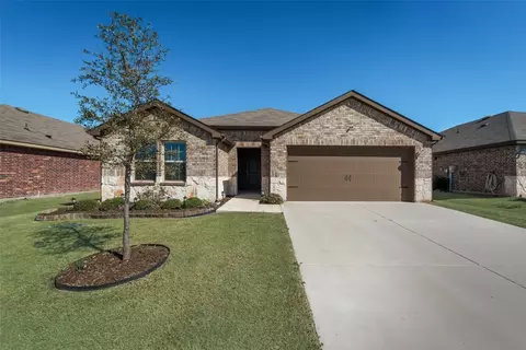 912 Silver Maple Ln, Royse City, TX 75189