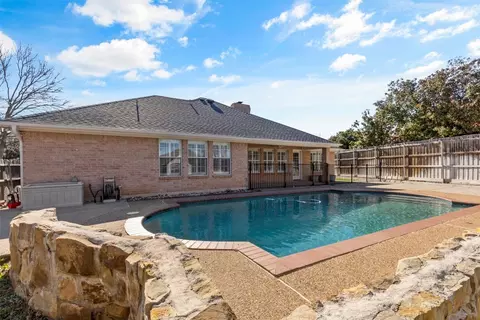 7512 Ramble Wood Trl, Fort Worth, TX 76132