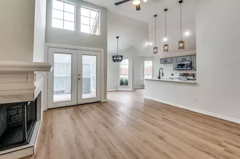 10919 Gable Cir, Dallas, TX 75229