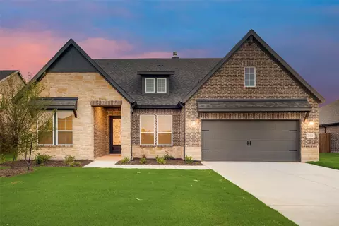 300 Skyward Ln, Caddo Mills, TX 75135
