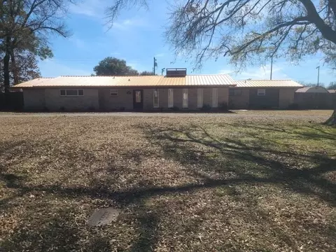 1308 Oak Grove Rd, Quitman, TX 75783
