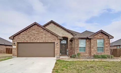 3436 Eloise Ln, Krum, TX 76249