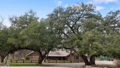102 Mark Allen Dr, Early, TX 76802
