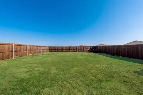 Exterior - 1109 Ringgold Rd, Forney, TX 75126 photo 3 of 7
