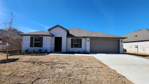 832 Waterford Way, Joshua, TX 76058