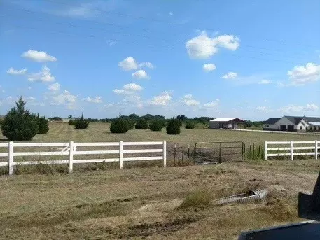 000 W Lake Bardwell Dr, Ennis, TX 75119