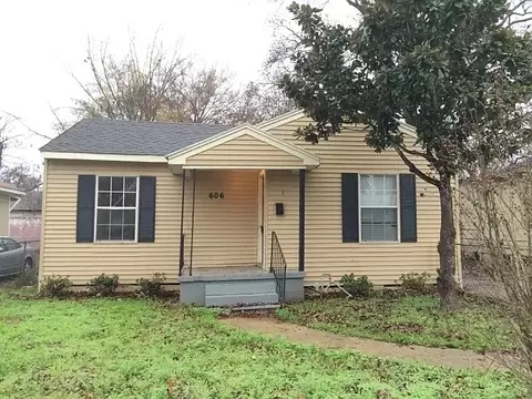 606 W 74th St, Shreveport, LA 71106