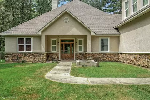 Exterior - 688 Crouch Rd, Benton, LA 71006 photo 4 of 7