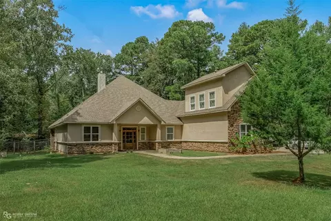 Exterior - 688 Crouch Rd, Benton, LA 71006 photo 3 of 7