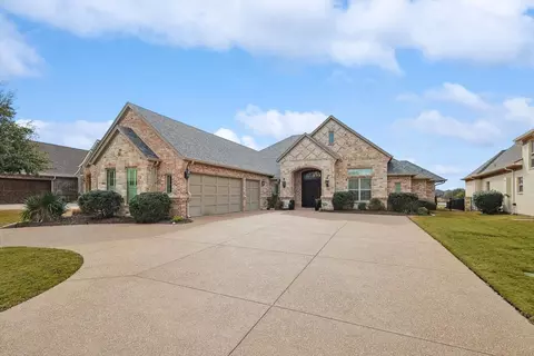 1211 Prestwick Ct, Granbury, TX 76048