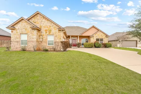 1265 Elk Ridge Dr, Stephenville, TX 76401