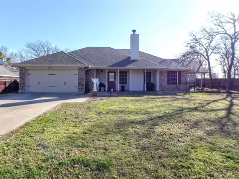 409 Kevin Miller Rd, Kennedale, TX 76060