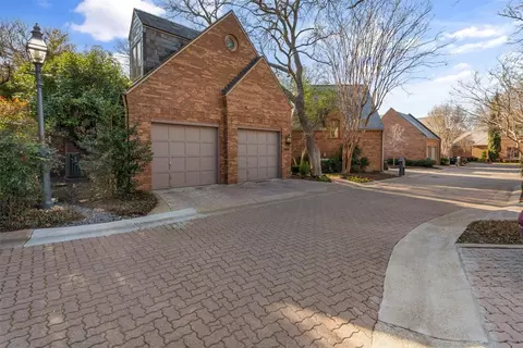 4912 Westbriar Dr, Fort Worth, TX 76109