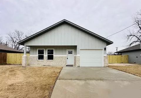 3405 Henderson St, Greenville, TX 75401