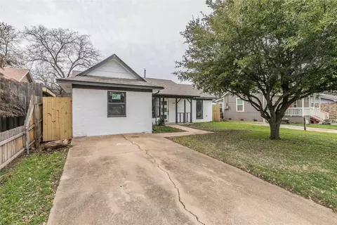 113 West Pl, White Settlement, TX 76108