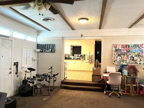 Other - 600 Simmons Dr, Euless, TX 76040 photo 3 of 9