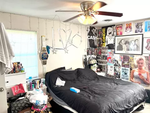Bedroom - 600 Simmons Dr, Euless, TX 76040 photo 3 of 4
