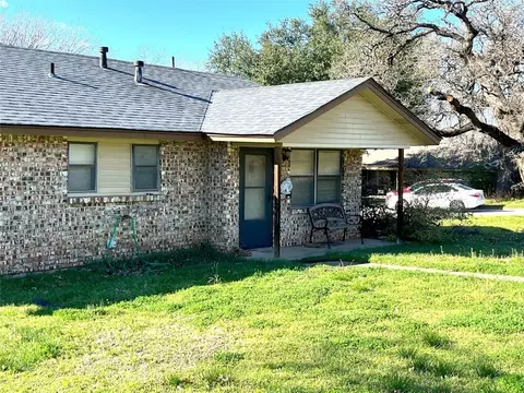 Exterior - 600 Simmons Dr, Euless, TX 76040 photo 10 of 12