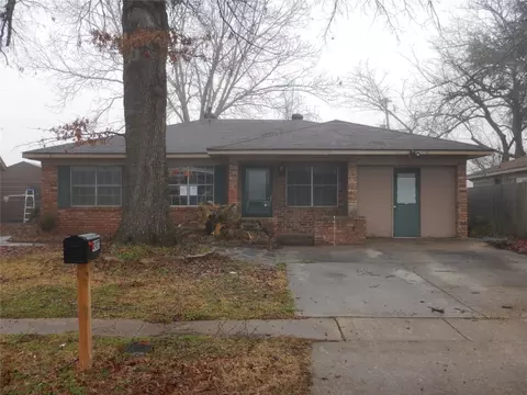 4907 Dahlia Dr, Bossier City, LA 71111
