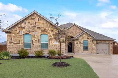 618 Grove Park Ln, Midlothian, TX 76065