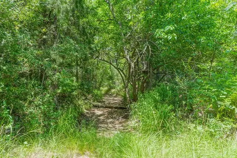 8575 E Farm Road 485, Cameron, TX 76520 photo 10