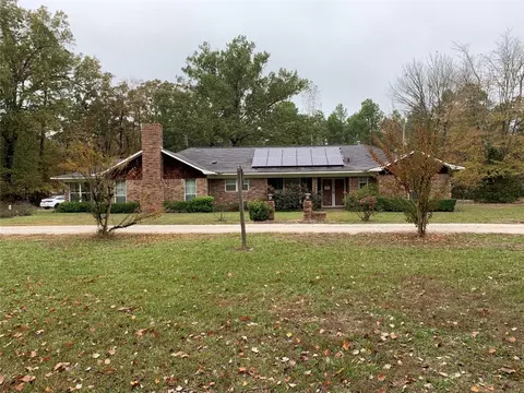 109 Beaver Ln, Benton, LA 71006