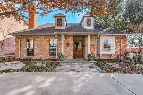 2945 Fondren Dr, University Park, TX 75205
