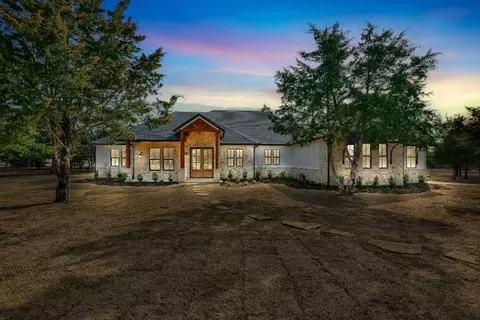 421 White Oak Cir, Anna, TX 75409