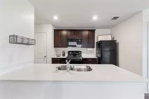 Kitchen - 329 Falling Star Dr, Haslet, TX 76052 photo 2 of 3