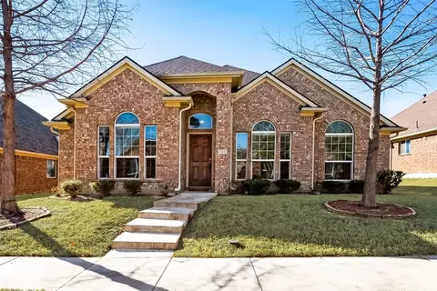 420 Shasta St, Desoto, TX 75115