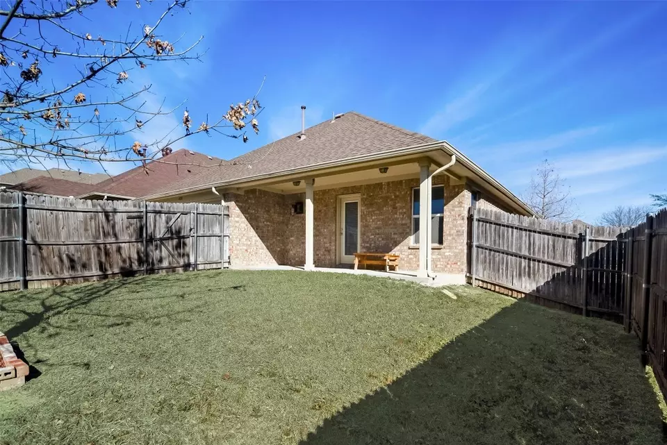 420 Shasta St, Desoto, TX 75115 27 Photos Movoto