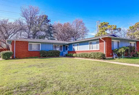 1524 Grantland Cir, Fort Worth, TX 76112