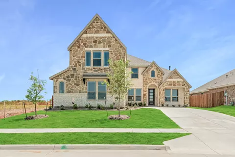 1348 Beaumont Ln, Red Oak, TX 75154