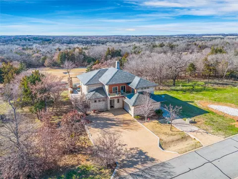 426 Roaring Fork Cir, Gordonville, TX 76245