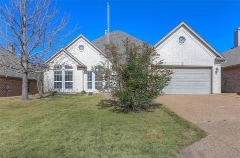 5428 Sierra Ridge Dr, Fort Worth, TX 76123