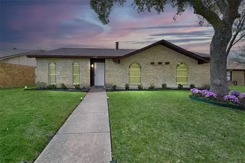 6122 Magnolia Ln, Rowlett, TX 75089