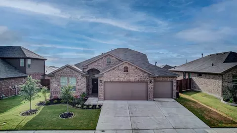 1117 Scotney Ln, Saginaw, TX 76131