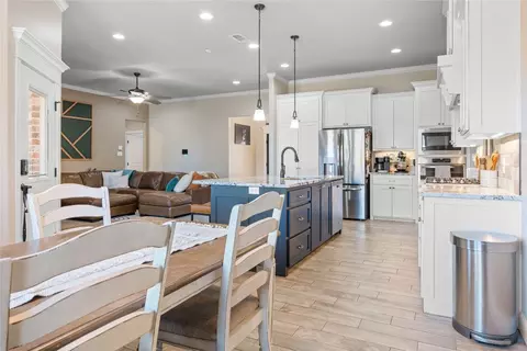 Dining - 3342 Double Eagle Ln, Abilene, TX 79606 photo 2 of 2