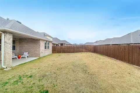 Exterior - 4017 Ellinger Dr, Heath, TX 75126 photo 5 of 8