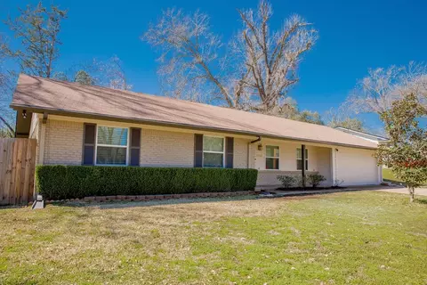 1012 Beechwood Dr, Tyler, TX 75701