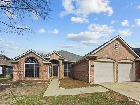620 Saddleback Ln, Flower Mound, TX 75028